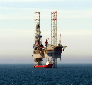 Noble Hans Deul Jack-up Rig in the North Sea